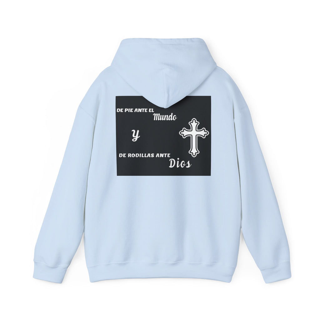 Religious Cross Hoodie — "De Pie Ante El Mundo y De Rodillas Ante Dios" Faith Sweatshirt